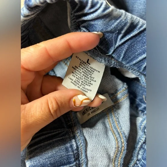 Jeans - Picture 7 of 7